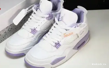 4 JORDAN RETRO SB - 0519